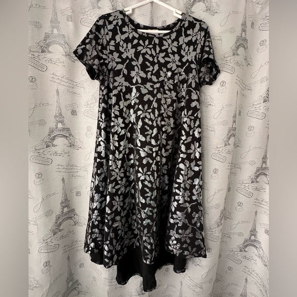 LuLaRoe Elegant Carly Dress - Picture 1 of 4
